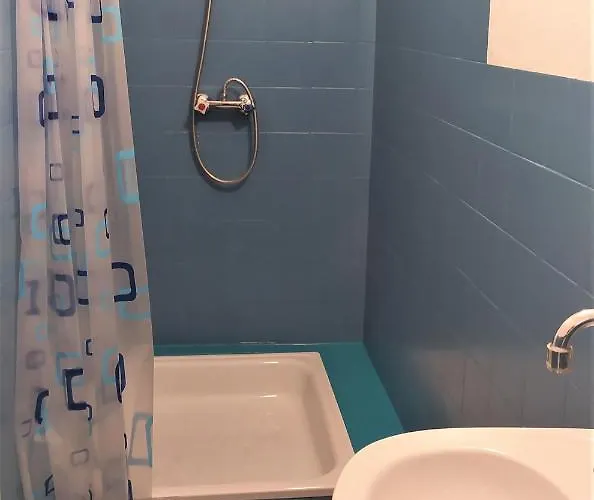 בית אירוח Atlantis וובה